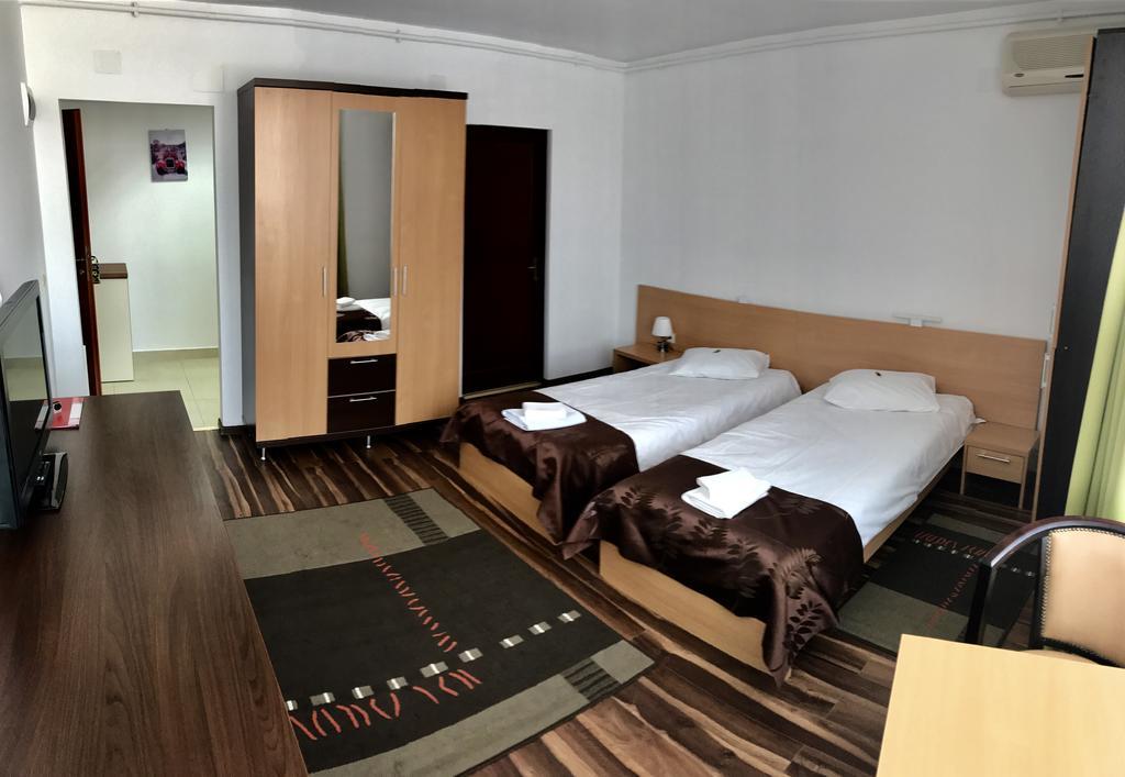 קלוז'-נאפוקה Aparthotel Zorilor מראה חיצוני תמונה