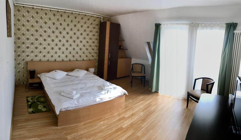 קלוז'-נאפוקה Aparthotel Zorilor מראה חיצוני תמונה